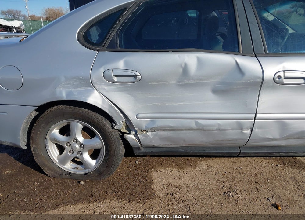 2002 FORD TAURUS SE VIN: 1FAFP53U22G233251