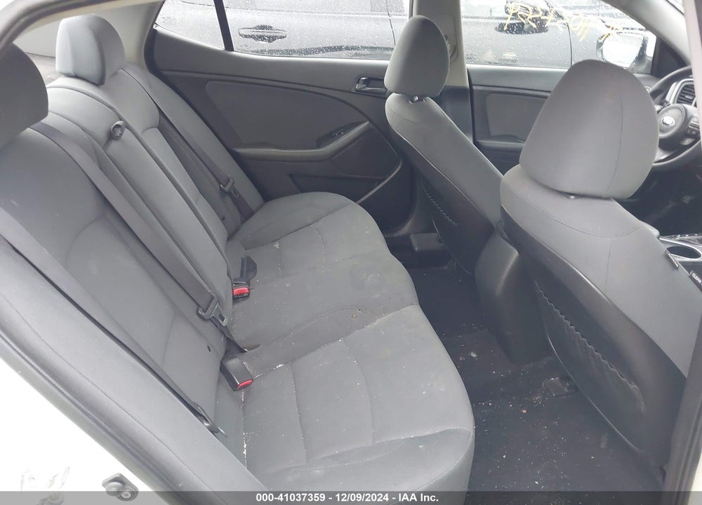 2015 KIA OPTIMA VIN: KNAGM4A71F5653953