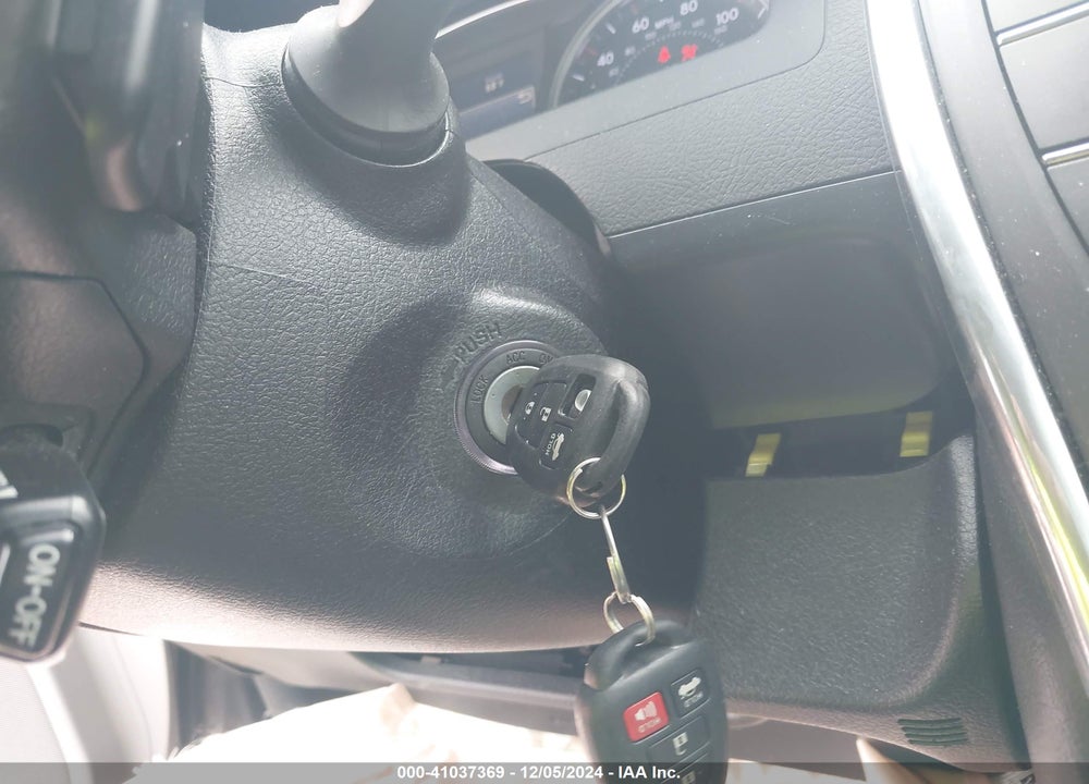 2017 TOYOTA CAMRY SE VIN: 4T1BF1FK3HU335176