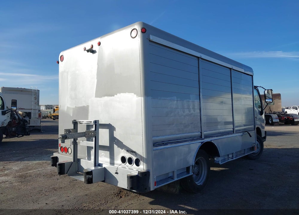 2020 HINO XJC710/XFC710 VIN: JHHHDM2H1LK004730