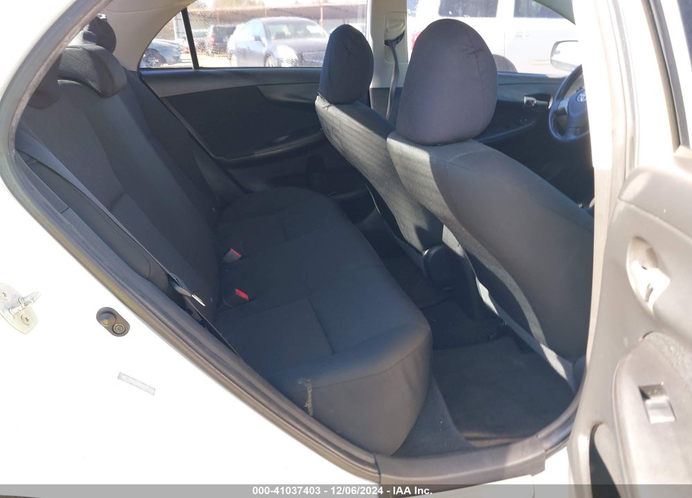 2009 TOYOTA COROLLA S VIN: 1NXBU40E29Z018727