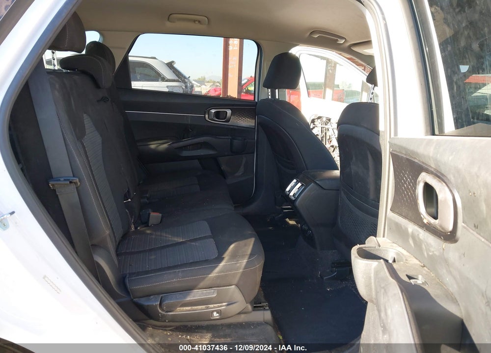 2021 KIA SORENTO LX VIN: 5XYRG4LC8MG045252