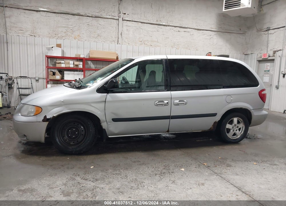 2005 DODGE CARAVAN SXT VIN: 1D4GP45R85B130096