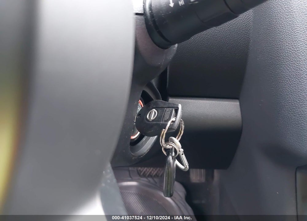 2012 NISSAN ROGUE S VIN: JN8AS5MV9CW708285