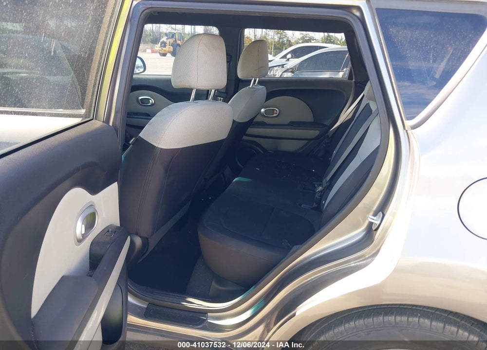 2018 KIA SOUL VIN: KNDJN2A26J7523386