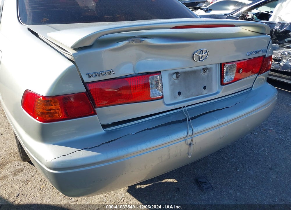 2000 TOYOTA CAMRY CE VIN: 4T1BG22K9YU010458