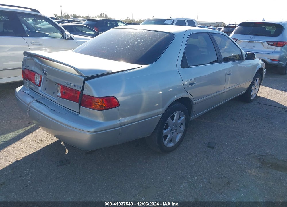 2000 TOYOTA CAMRY CE VIN: 4T1BG22K9YU010458