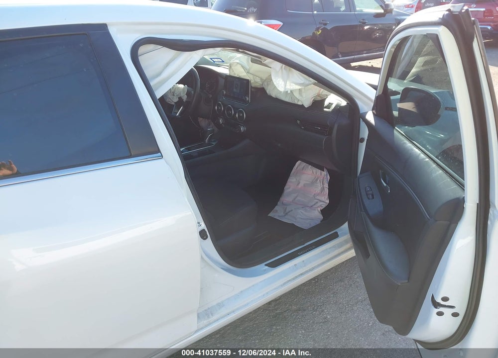 2022 NISSAN SENTRA SV XTRONIC CVT VIN: 3N1AB8CV5NY301531