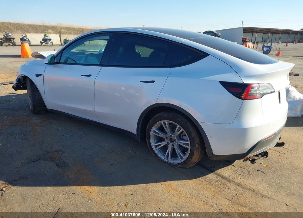 2022 TESLA MODEL Y LONG RANGE DUAL MOTOR ALL-WHEEL DRIVE VIN: 7SAYGAEE0NF523510