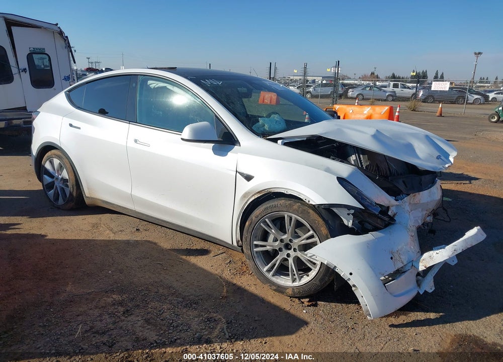 2022 TESLA MODEL Y LONG RANGE DUAL MOTOR ALL-WHEEL DRIVE VIN: 7SAYGAEE0NF523510