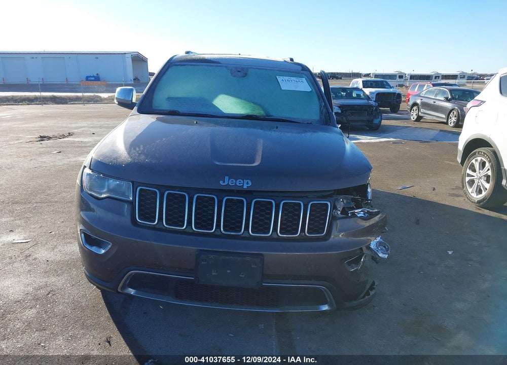 2017 JEEP GRAND CHEROKEE VIN: 1C4RJFBG0HC842106