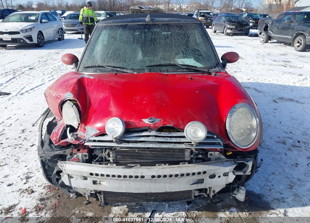 2005 MINI COOPER VIN: WMWRF33565TG13499