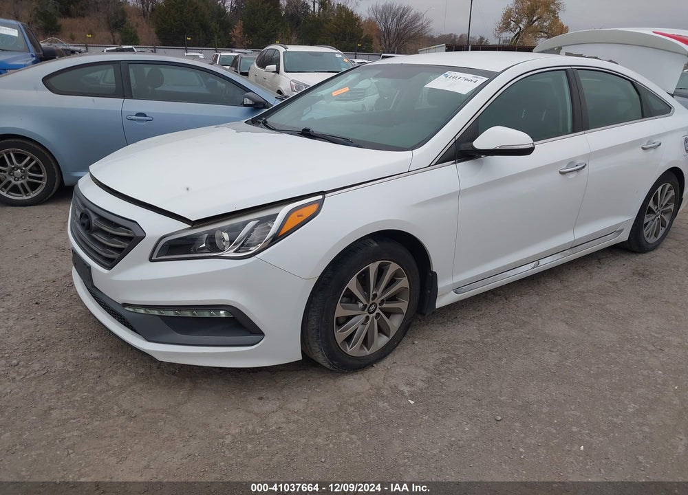 2015 HYUNDAI SONATA VIN: 5NPE34AF8FH169315