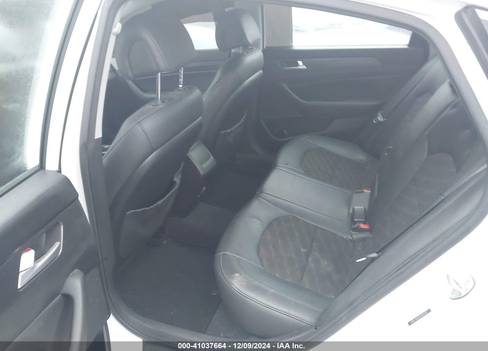 2015 HYUNDAI SONATA VIN: 5NPE34AF8FH169315