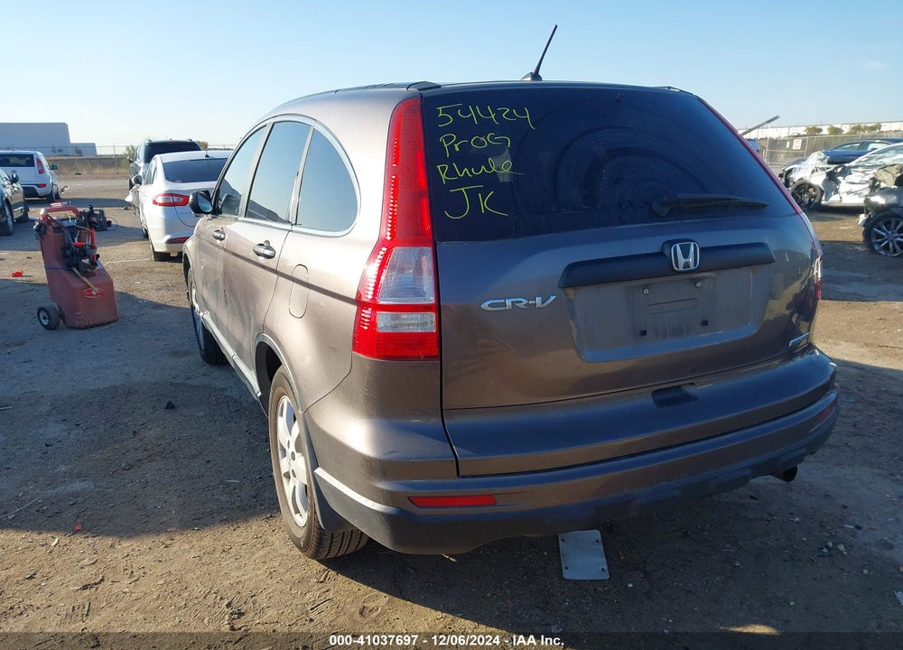 2011 HONDA CR-V SE VIN: 5J6RE3H44BL031801