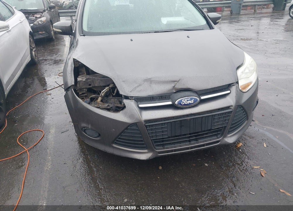 2014 FORD FOCUS SE VIN: 1FADP3K24EL304456