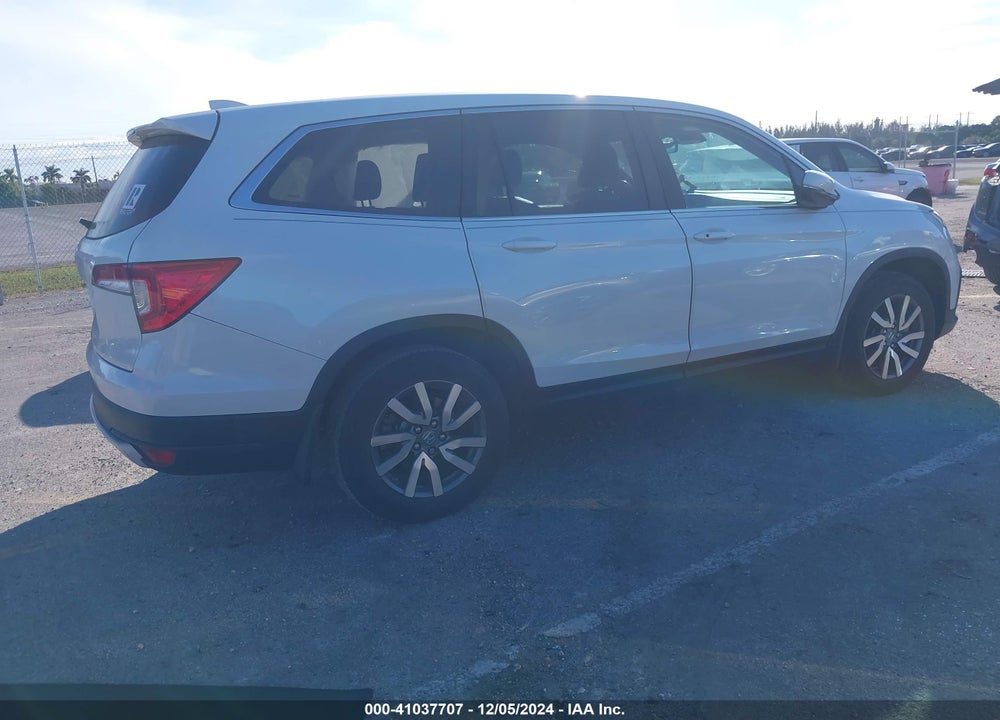 2021 HONDA PILOT 2WD EX-L VIN: 5FNYF5H51MB041873