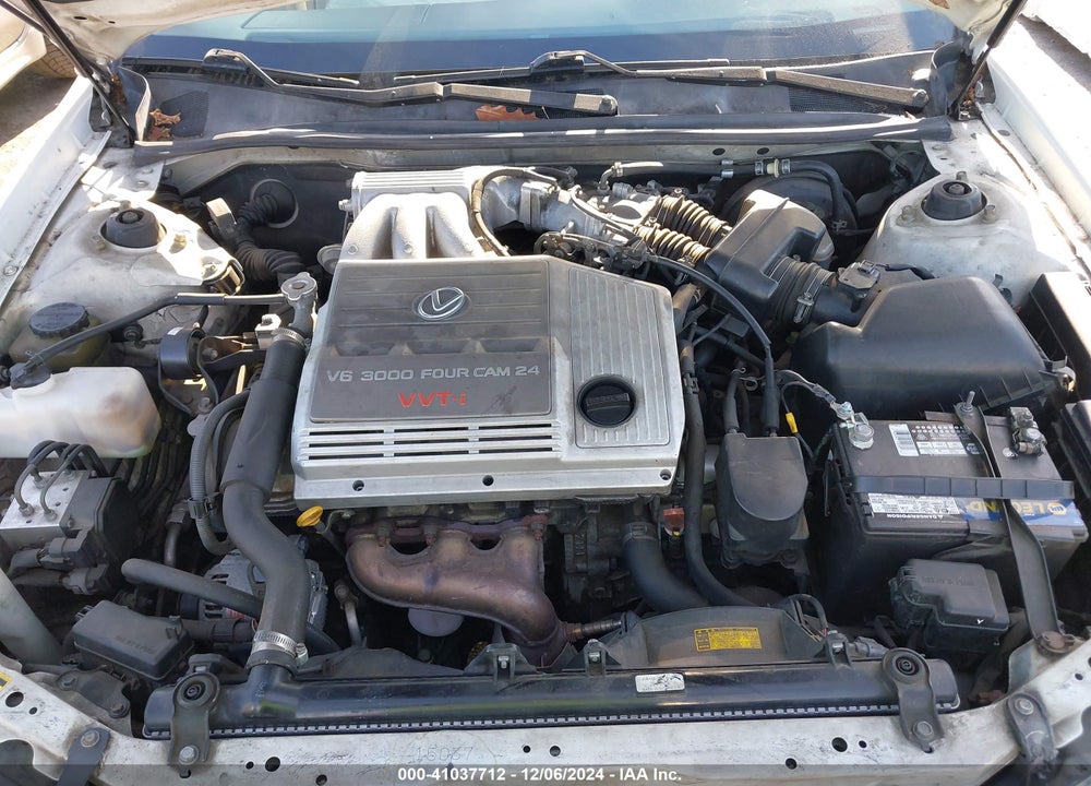 2000 LEXUS ES 300 VIN: JT8BF28G2Y5097252