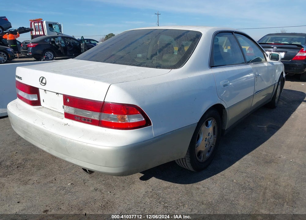 2000 LEXUS ES 300 VIN: JT8BF28G2Y5097252