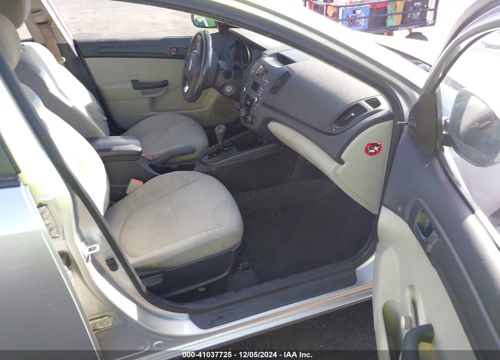 2010 KIA FORTE LX VIN: KNAFT4A2XA5097833