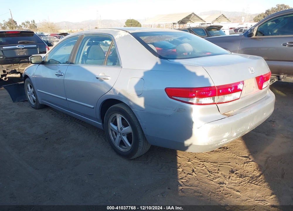 2004 HONDA ACCORD 2.4 EX VIN: 1HGCM56684A009007