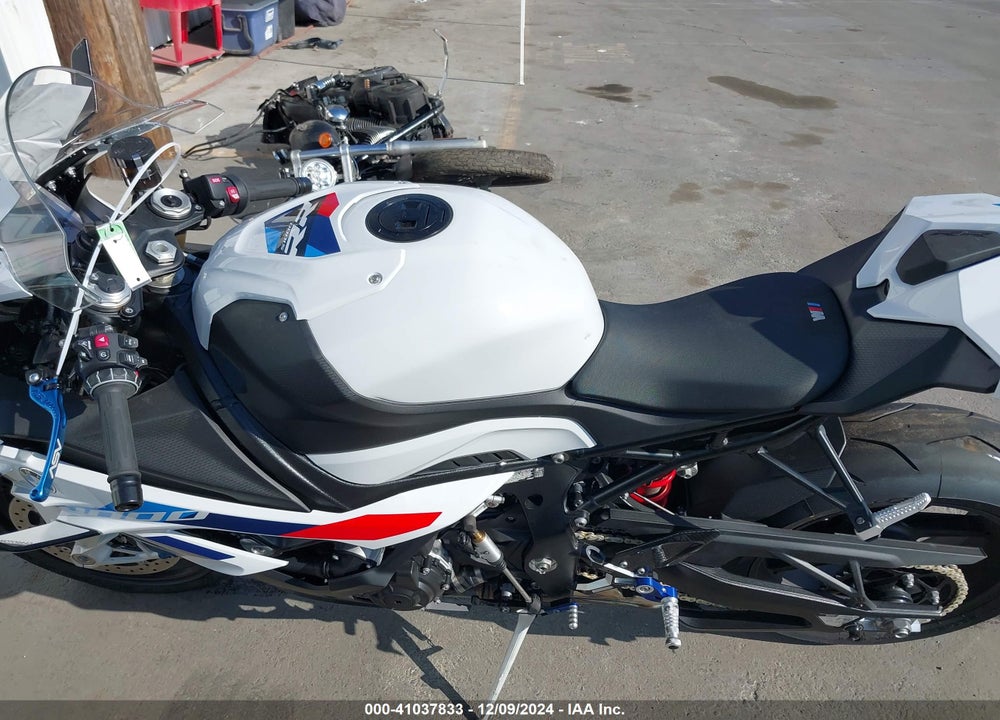 2024 BMW S 1000 RR VIN: WB10E6307R6J81055
