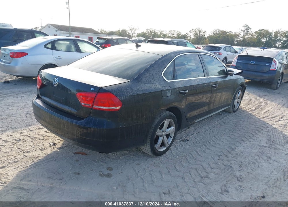 2013 VOLKSWAGEN PASSAT 2.5L SE VIN: 1VWBH7A32DC000781