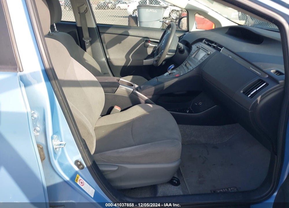 2014 TOYOTA PRIUS PLUG-IN VIN: JTDKN3DP8E3054154