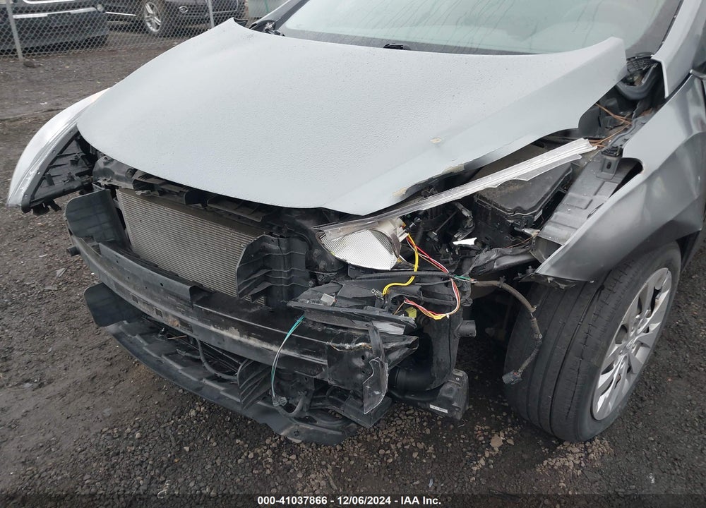 2016 HYUNDAI ELANTRA GT VIN: KMHD35LH5GU299720