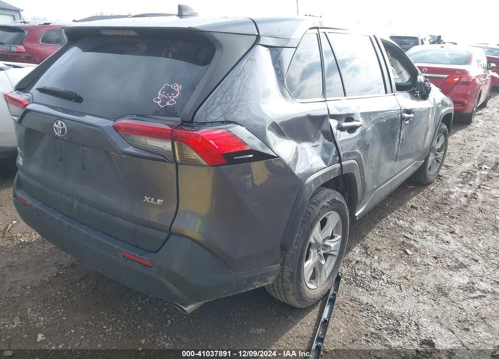 2019 TOYOTA RAV4 XLE VIN: JTMW1RFV5KD022425