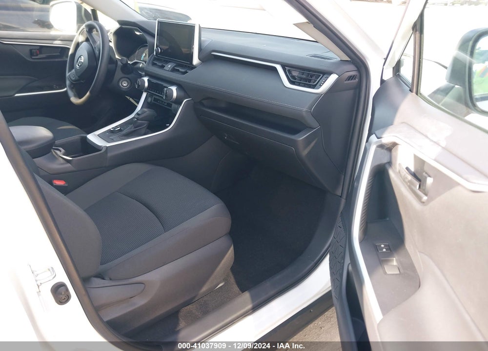 2024 TOYOTA RAV4 HYBRID LE VIN: 4T3MWRFVXRU132201