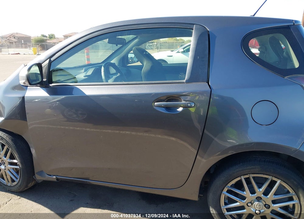 2014 SCION IQ VIN: JTNJJXB04EJ026248
