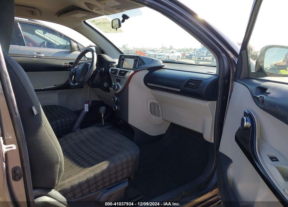 2014 SCION IQ VIN: JTNJJXB04EJ026248