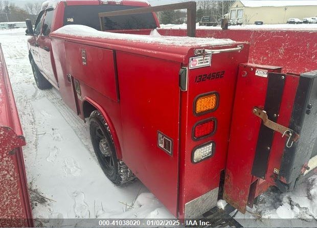 2017 RAM 3500 CHASSIS VIN: 3C7WRCBL8HG619982