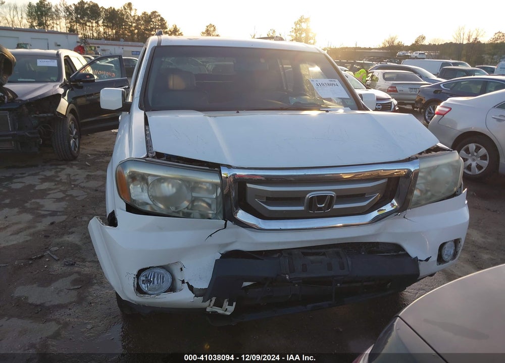 2011 HONDA PILOT EX-L VIN: 5FNYF3H56BB014802