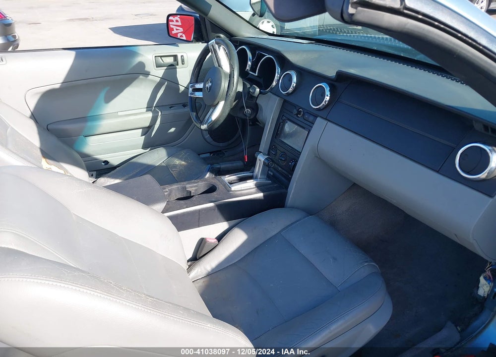 2006 FORD MUSTANG V6 VIN: 1ZVFT84N665230270