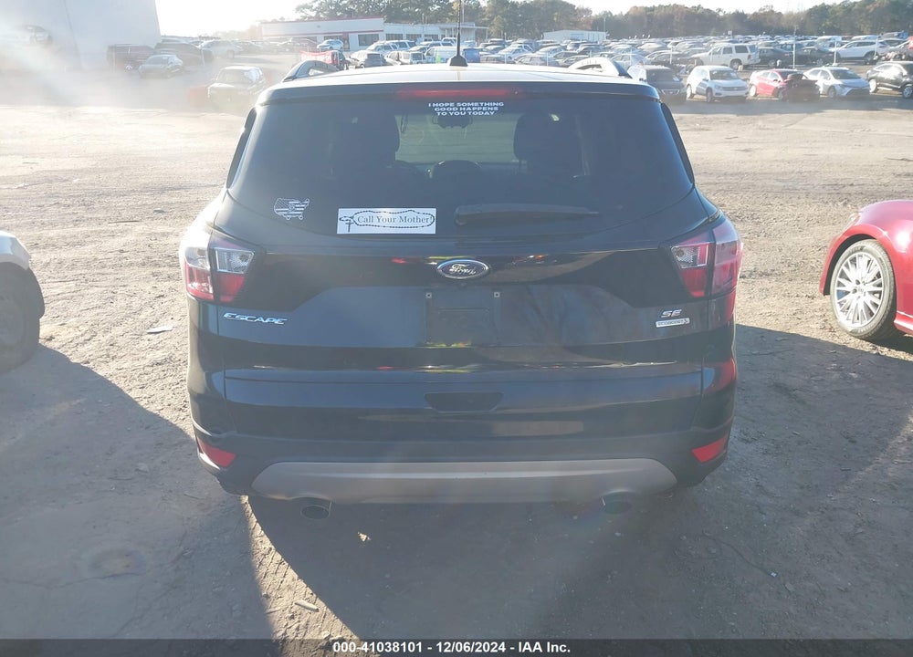 2018 FORD ESCAPE SE VIN: 1FMCU0GD8JUB26929