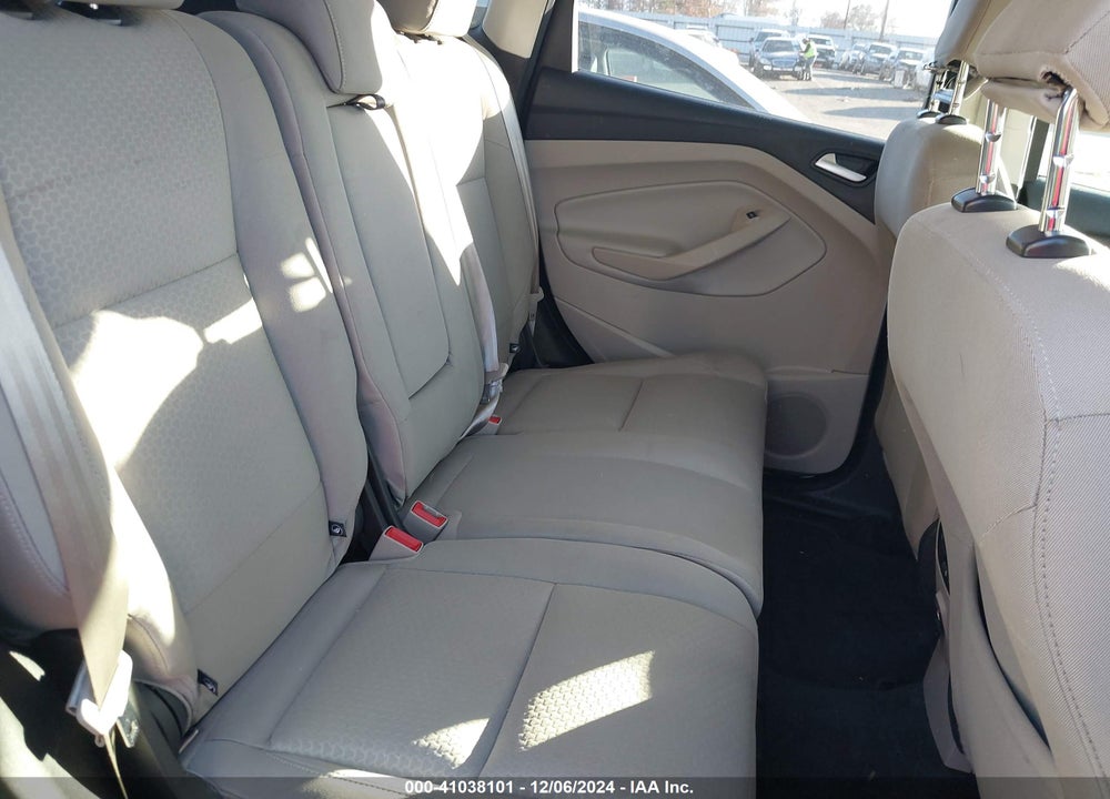 2018 FORD ESCAPE SE VIN: 1FMCU0GD8JUB26929