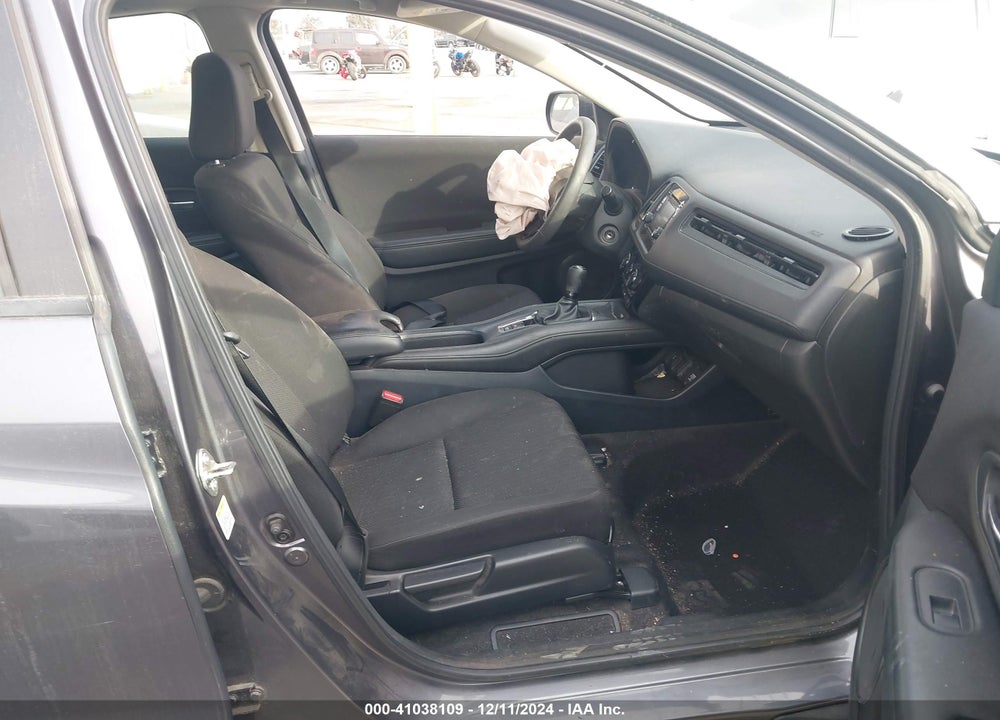 2016 HONDA HR-V LX VIN: 3CZRU5G31GM746130