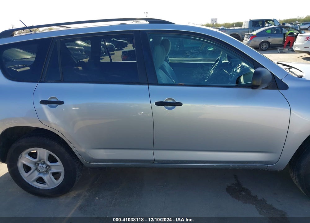 2011 TOYOTA RAV4 VIN: 2T3ZF4DV8BW069553