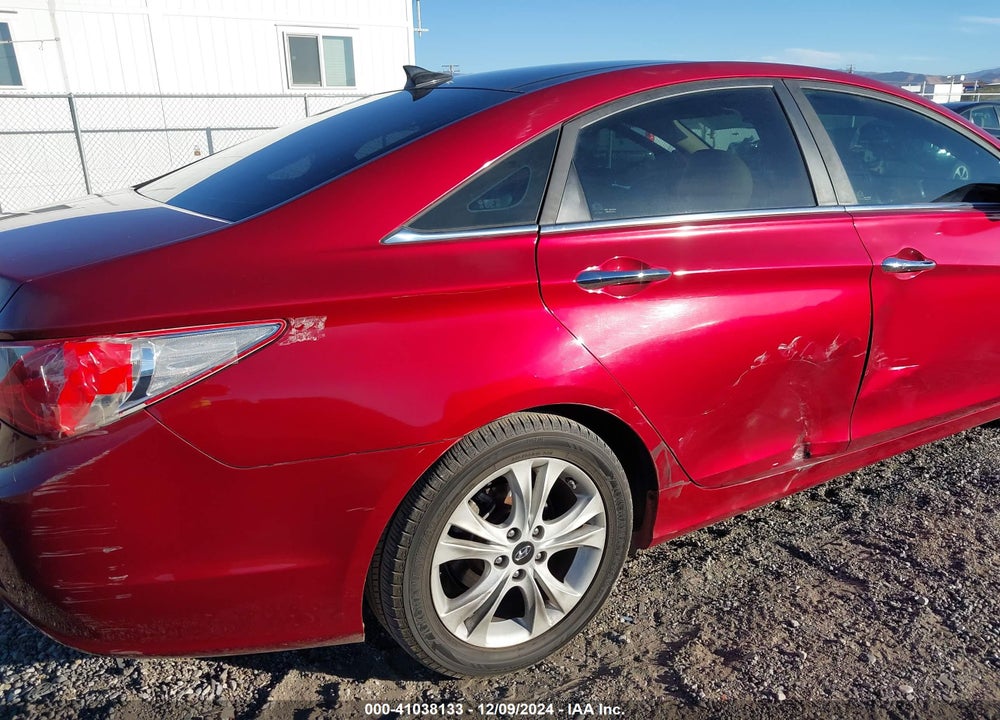 2013 HYUNDAI SONATA VIN: 5NPEC4AC4DH543373