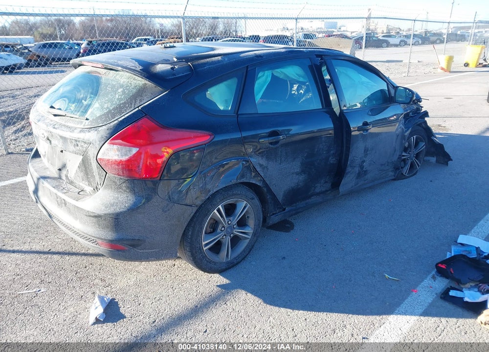 2014 FORD FOCUS SE VIN: 1FADP3K21EL254244