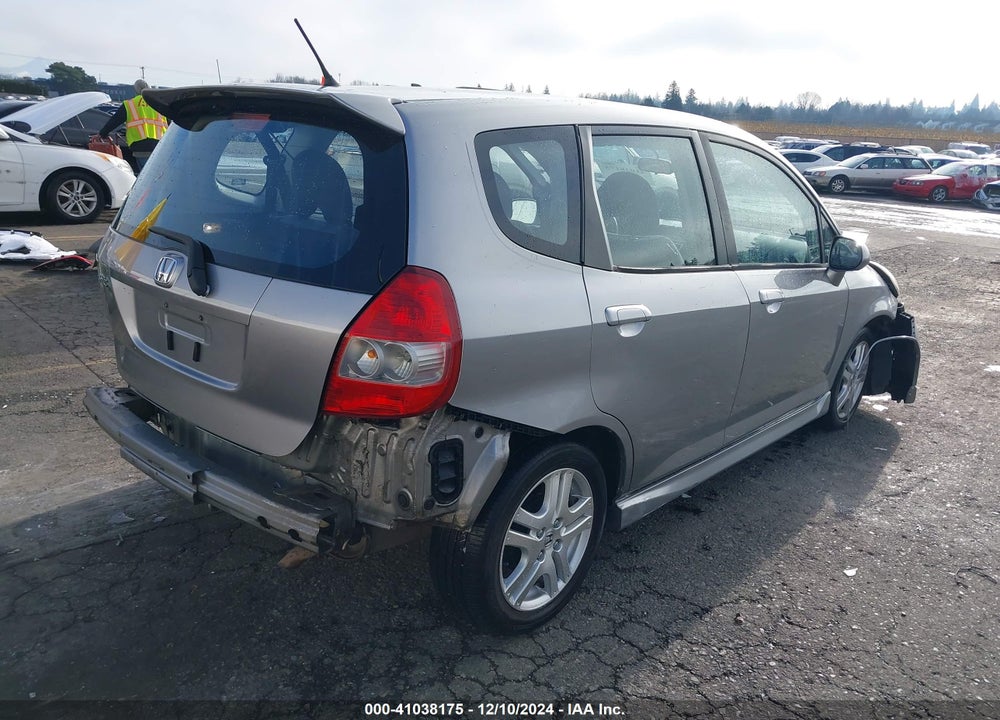 2007 HONDA FIT SPORT VIN: JHMGD38617S066664