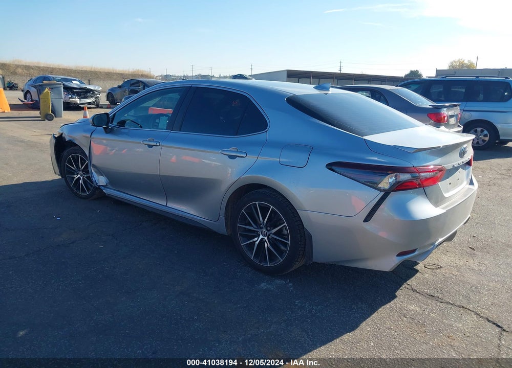 2022 TOYOTA CAMRY SE VIN: 4T1T11AK3NU630736