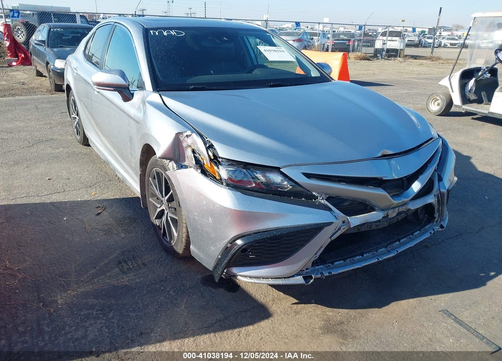 2022 TOYOTA CAMRY SE VIN: 4T1T11AK3NU630736