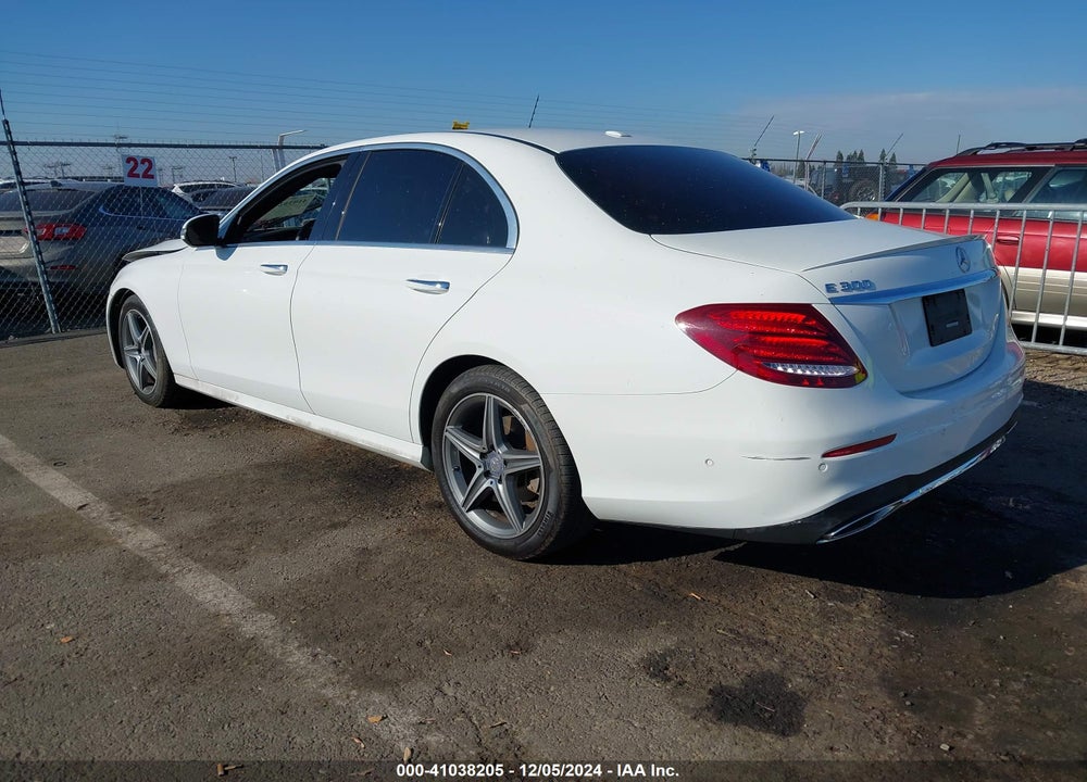 2017 MERCEDES-BENZ E 300 VIN: WDDZF4JB7HA181770