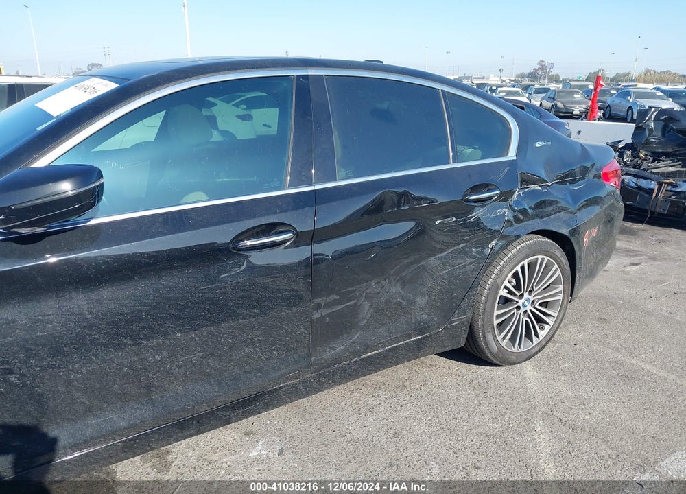 2018 BMW 530E VIN: WBAJA9C53JB033431