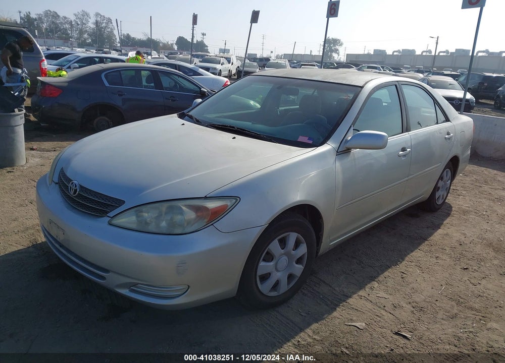 2002 TOYOTA CAMRY LE VIN: JTDBE32K320081024