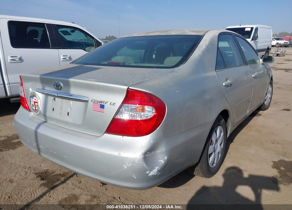 2002 TOYOTA CAMRY LE VIN: JTDBE32K320081024