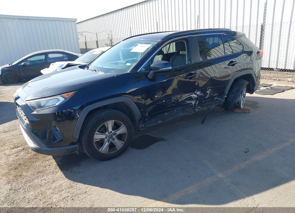 2019 TOYOTA RAV4 XLE VIN: 2T3P1RFV7KW032025